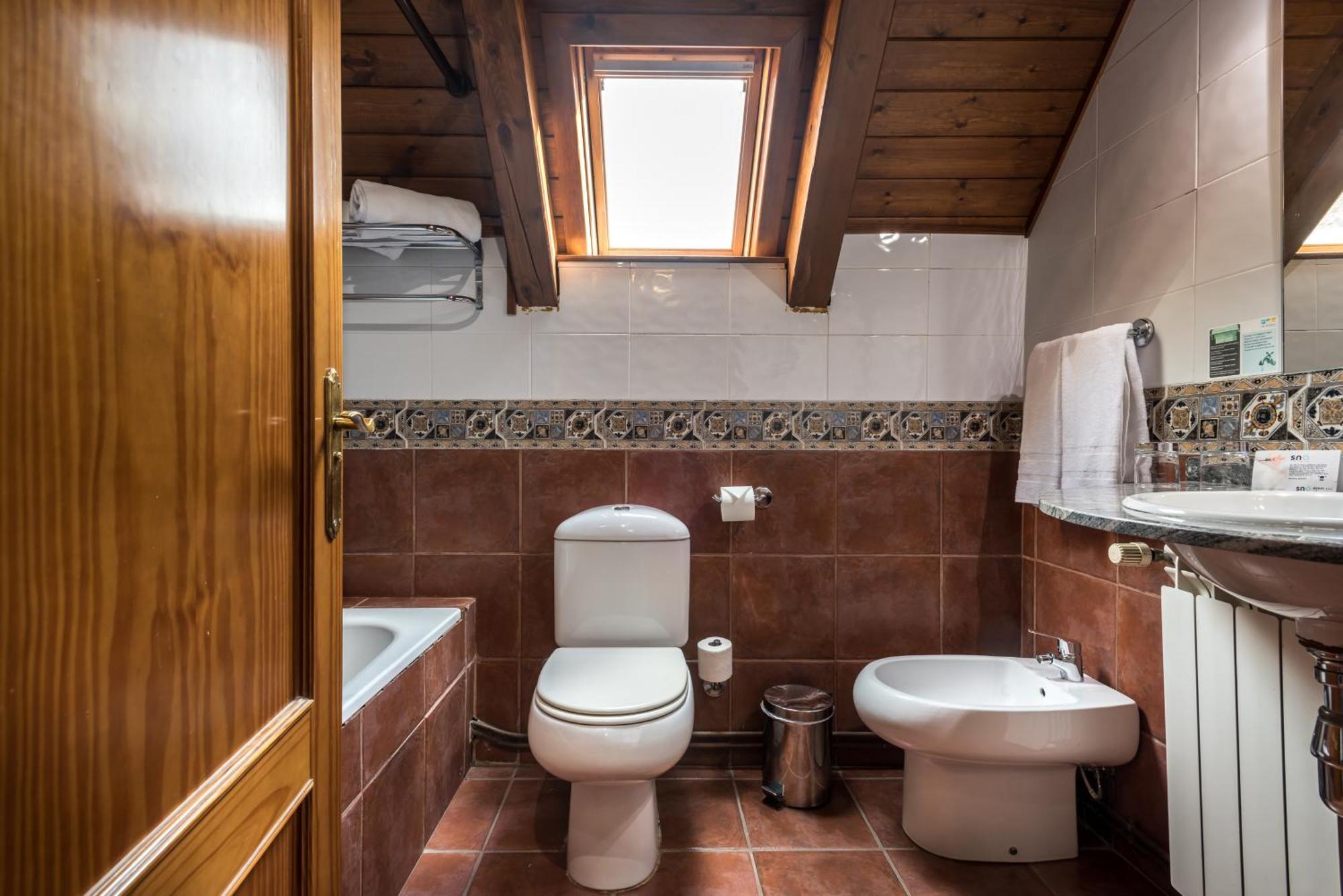 Hotel Snoe Beret Vielha Ngoại thất bức ảnh