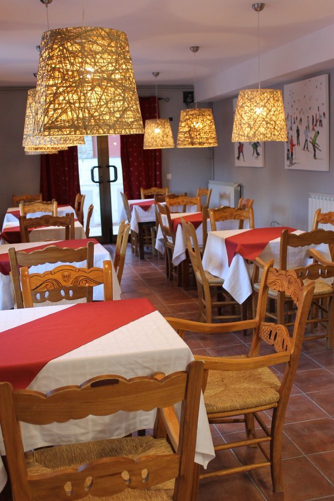 Hotel Snoe Beret Vielha Ngoại thất bức ảnh